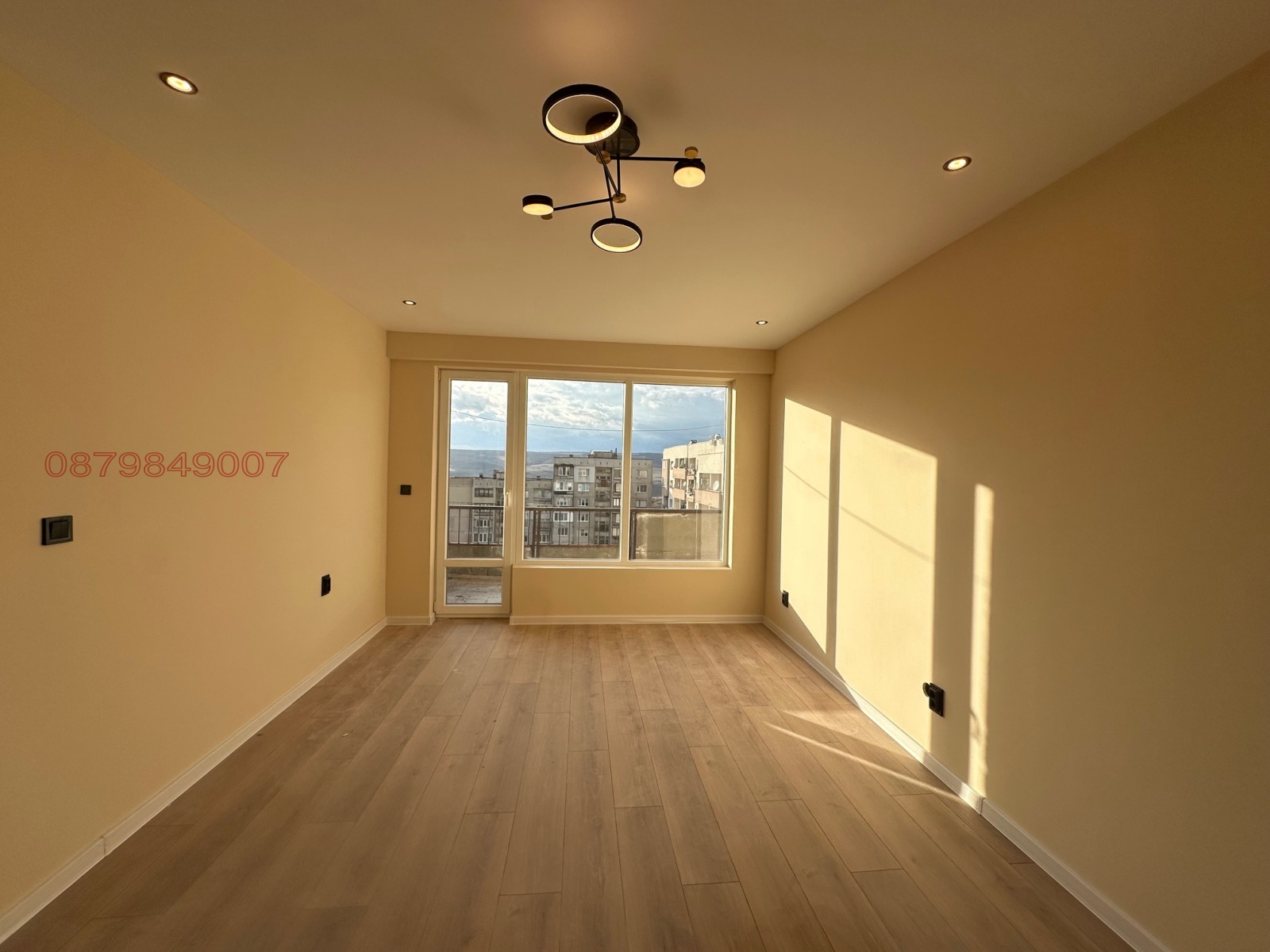 Продава 2-СТАЕН, гр. Радомир, област Перник, снимка 4 - Апартаменти - 56089641