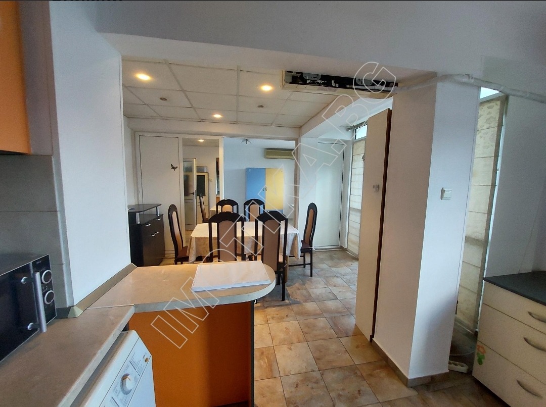 Продава 4-СТАЕН, гр. Варна, Колхозен пазар, снимка 7 - Апартаменти - 55592396