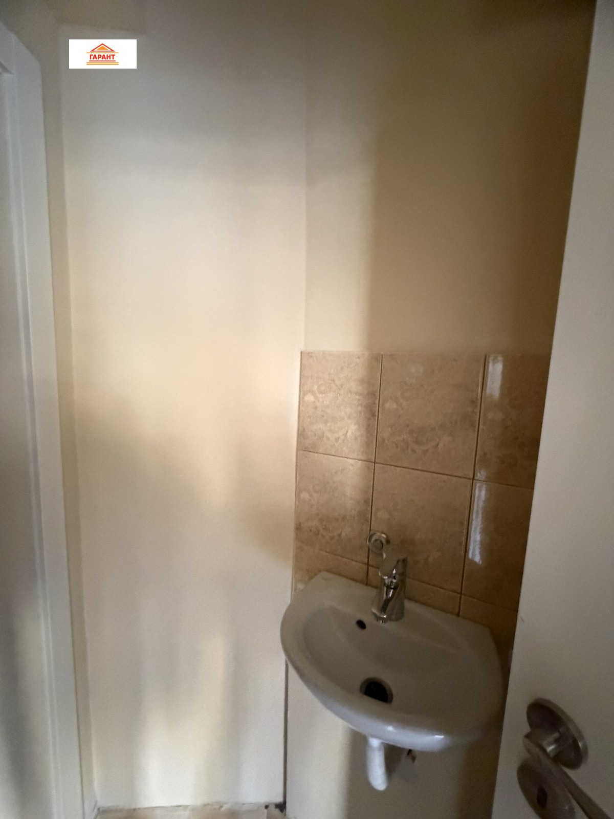 Продава МАГАЗИН, гр. Плевен, Идеален център, снимка 5 - Магазини - 54125057