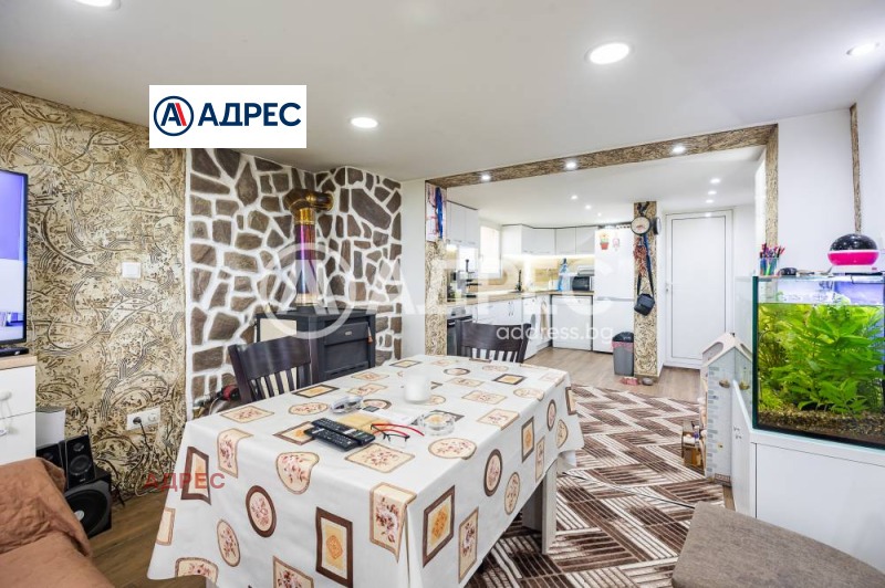 Продава КЪЩА, с. Садово, област Варна, снимка 6 - Къщи - 53173016