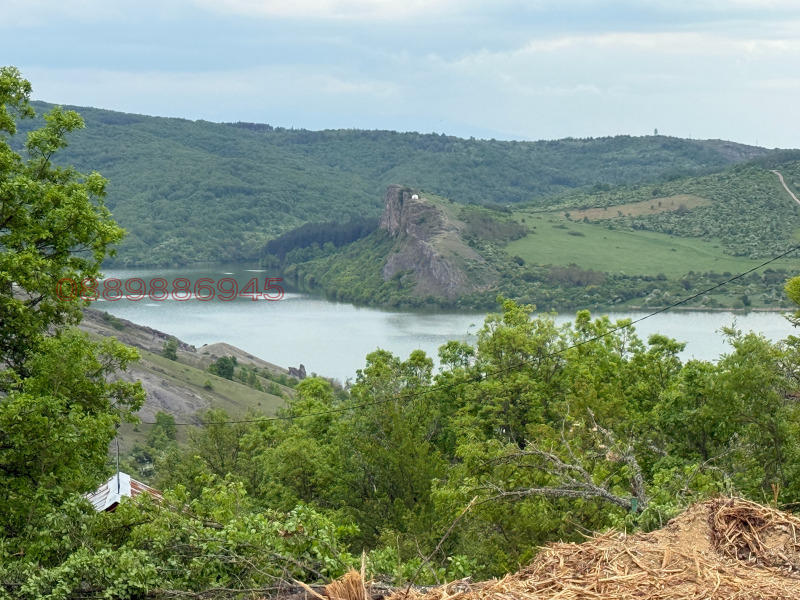 Продава ПАРЦЕЛ, яз. Пчелина, област Перник