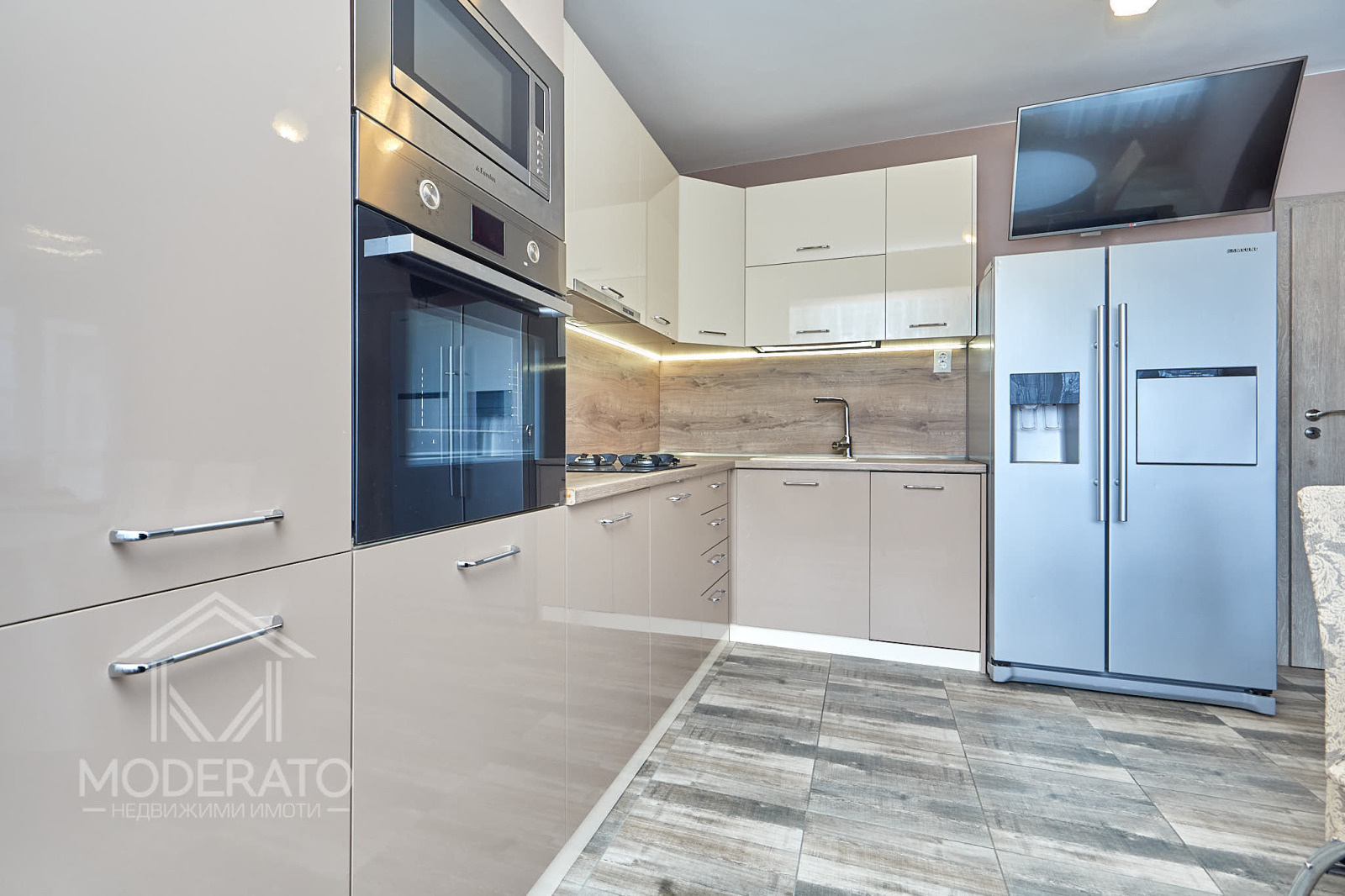 Продава 3-СТАЕН, гр. Бургас, Възраждане, снимка 3 - Апартаменти - 54118766