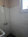 Продава 4-СТАЕН, град Шумен, Център • 230000 лв. / 117597.13 € • 63071378 6