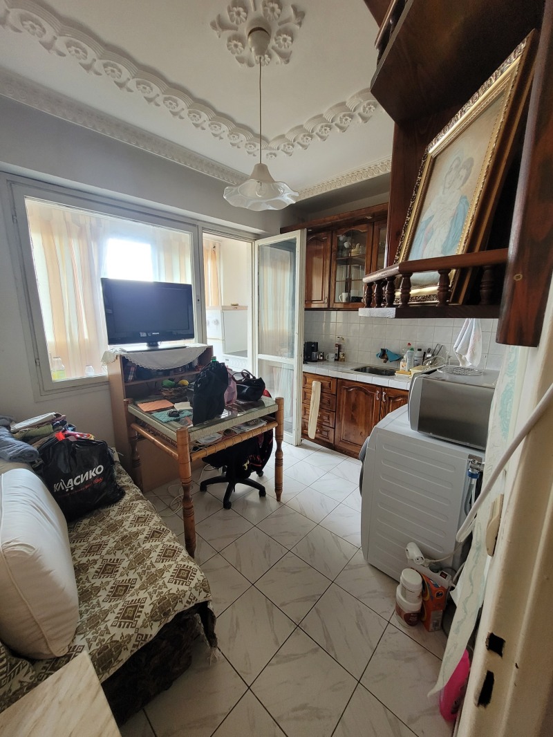 Продава  1-стаен град Плевен , Дружба 1 , 42 кв.м | 41238868 - изображение [4]