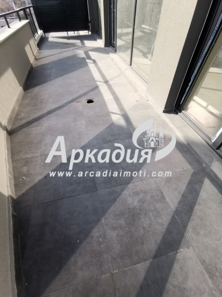 De vânzare  1 dormitor Plovdiv , Țentâr , 74 mp | 41535124 - imagine [5]