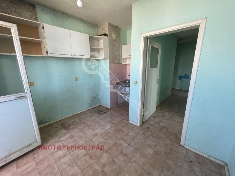 Продава 2-СТАЕН, гр. Велико Търново, Колю Фичето, снимка 4 - Aпартаменти - 48615210