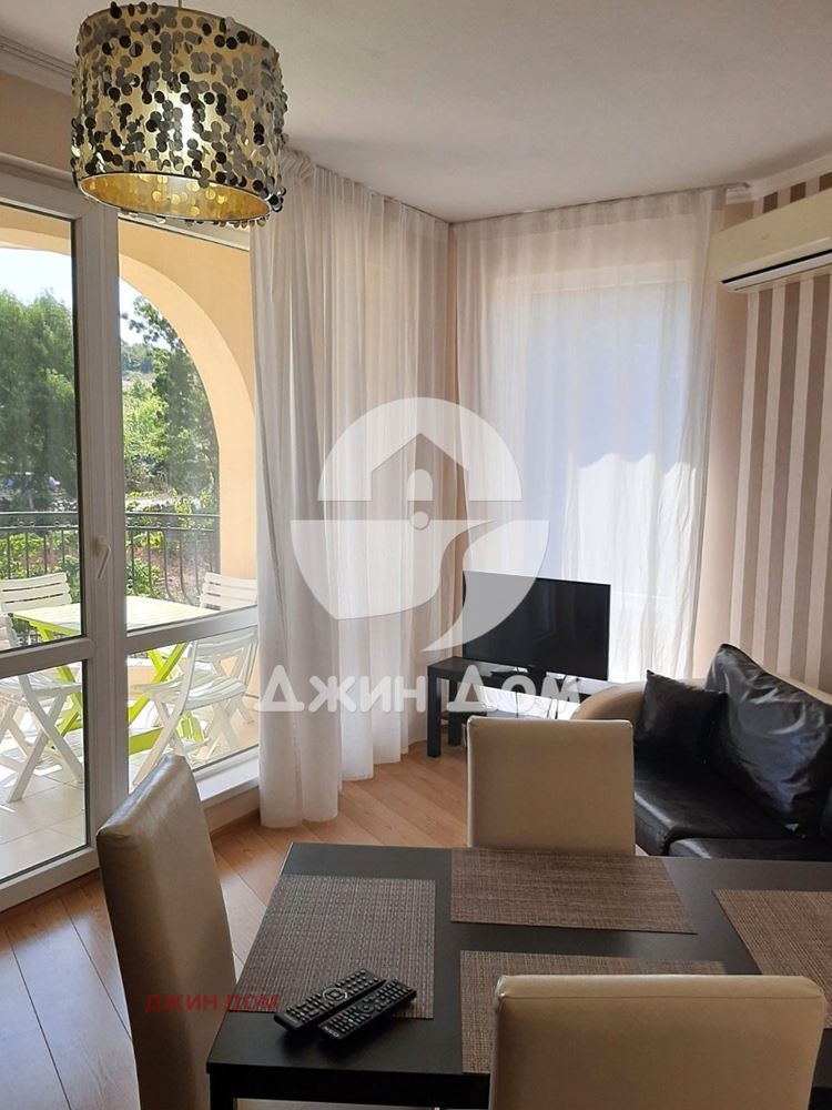 Продава  3-стаен област Бургас , гр. Обзор , 87 кв.м | 77238762