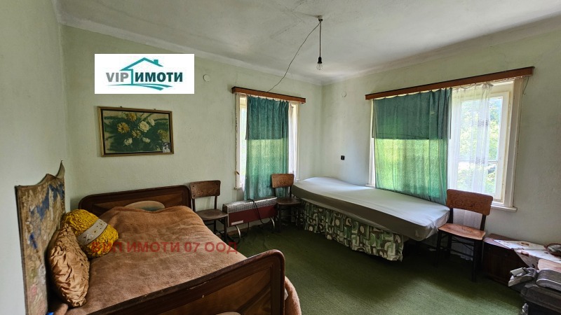 Продава  Къща област Ловеч , с. Горско Сливово , 100 кв.м | 94278801 - изображение [15]