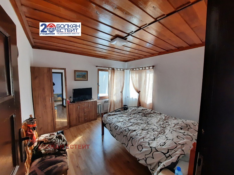 Продава КЪЩА, с. Тодювци, област Велико Търново, снимка 16 - Къщи - 53241578