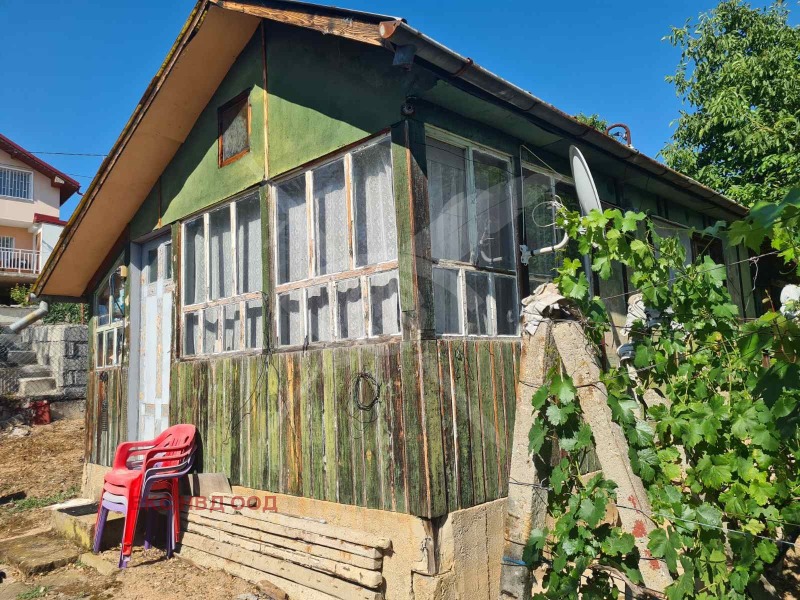 Продава  Вила, област Пловдив, гр. Хисаря • 8 000 EUR • ID 48461065 — holmes.bg - [1] 