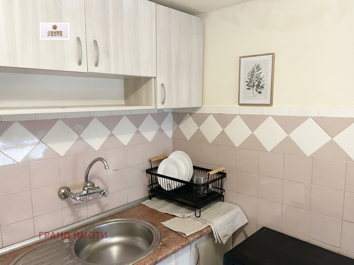 Продава 1-СТАЕН, гр. Русе, Дружба 2, снимка 11 - Апартаменти - 55123543