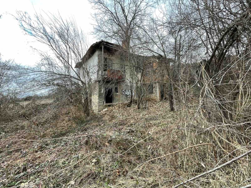 Продава ПАРЦЕЛ в област София, гр. Правец - 5947 кв.м / 105 000 € » 205 362.15 лв., ДЖИ ПРОПЪРТИ ООД