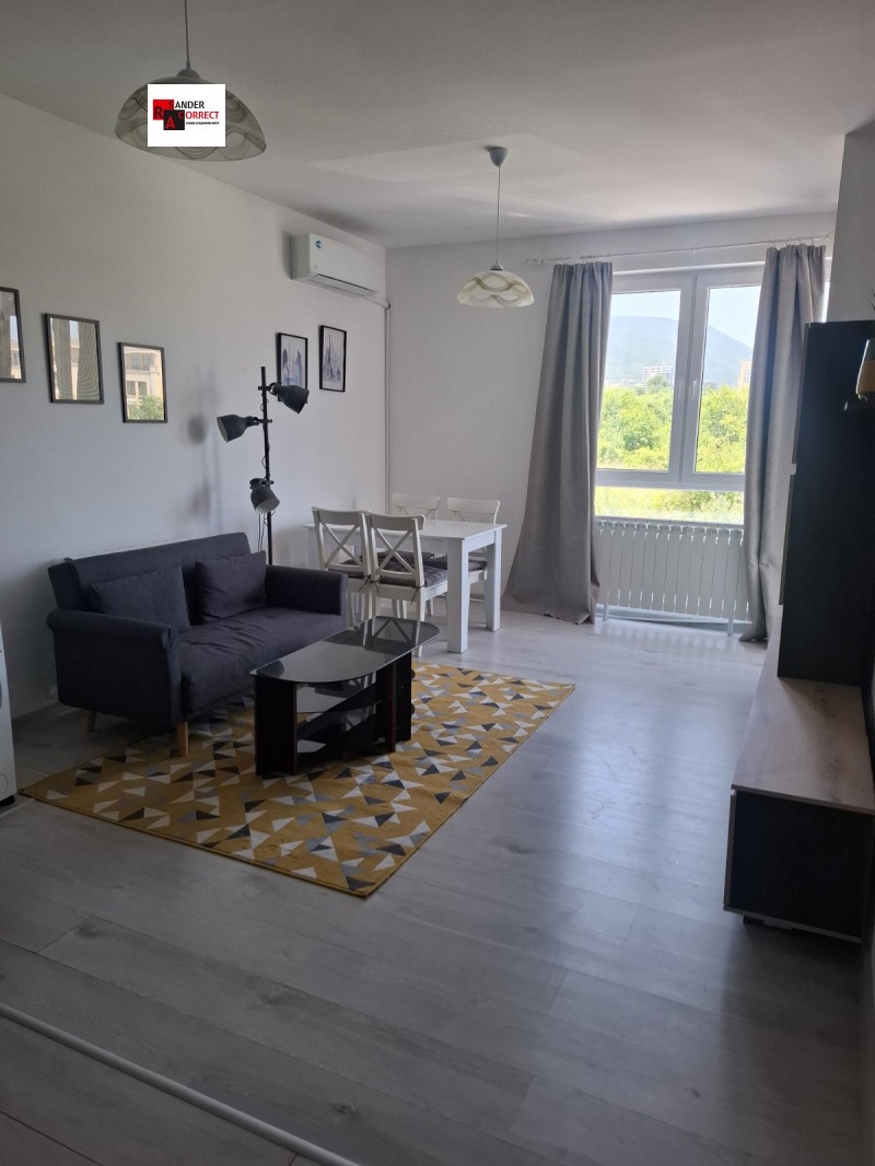 En venta  1 dormitorio Sofia , Vitosha , 70 metros cuadrados | 94340660