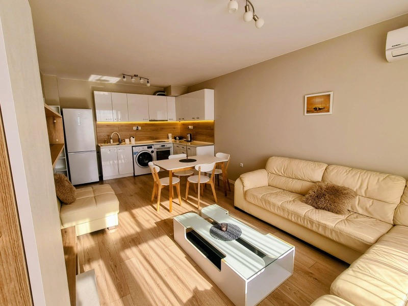 Продава 2-СТАЕН, гр. Варна, Бриз