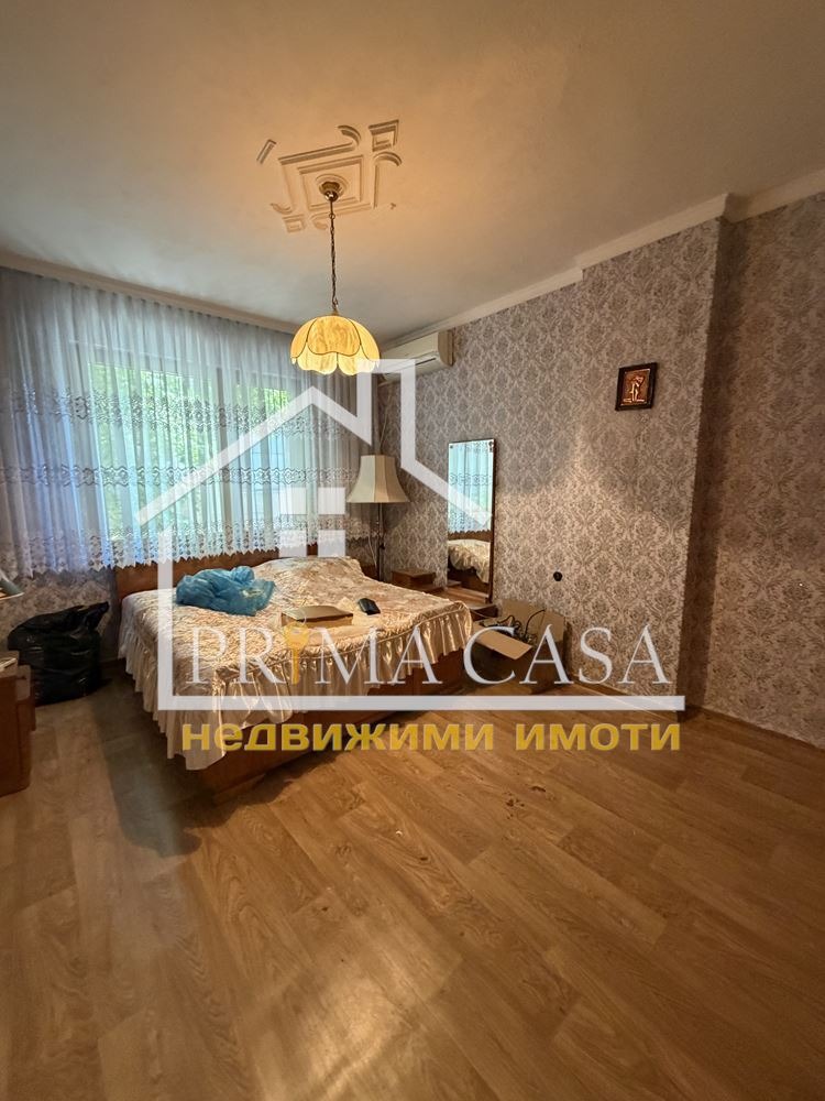 Продава ЕТАЖ ОТ КЪЩА, гр. Пловдив, Гагарин
