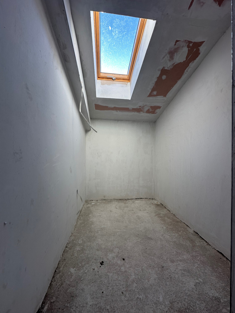 Продава КЪЩА, с. Гурмазово, област София област, снимка 10 - Къщи - 52772165