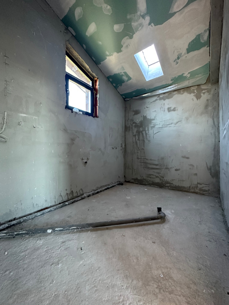 Продава КЪЩА, с. Гурмазово, област София област, снимка 13 - Къщи - 52772165