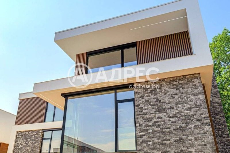 Продава КЪЩА, гр. София, м-т Камбаните, снимка 3 - Къщи - 53256991