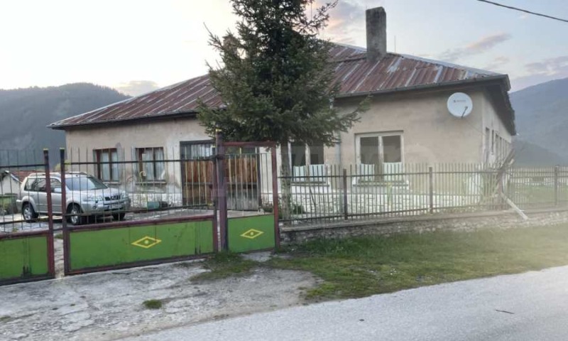 Zu verkaufen  Industriegebäude region Sofia , Gowedarzi , 2400 qm | 56610537