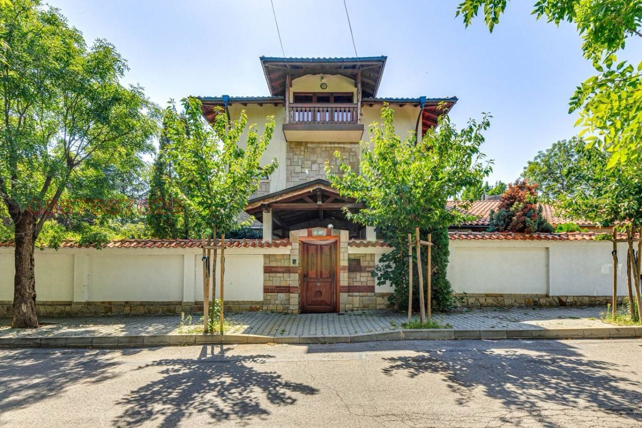 Продава КЪЩА, гр. София, Симеоново, снимка 2 - Къщи - 54299932