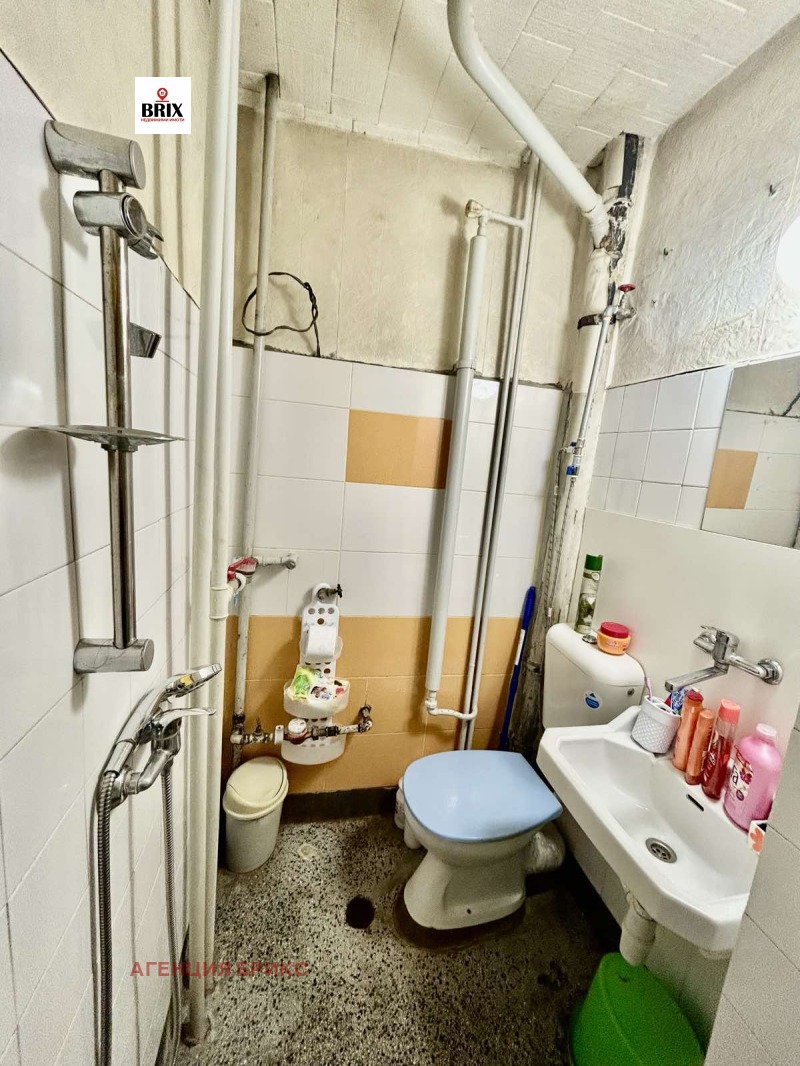 In vendita  1 camera da letto Ruse , Vazragdane , 60 mq | 33786054 - Immagine [9]