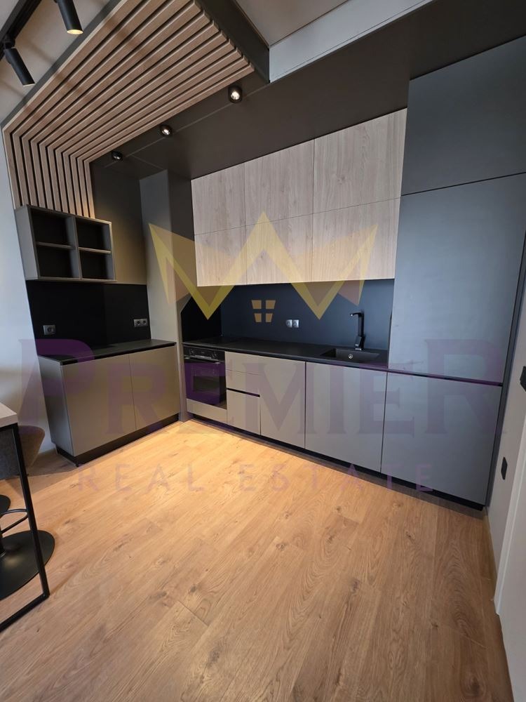 Продава 2-СТАЕН, гр. Варна, Бриз