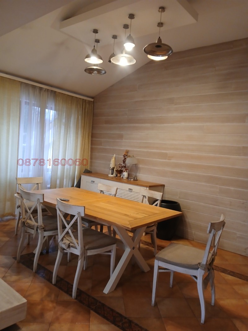 Продава КЪЩА, гр. Ботевград, област София област, снимка 6 - Къщи - 53152487