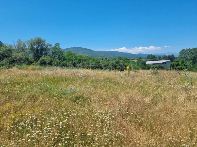 Till salu  Komplott region Sofia , Novi han , 20000 kvm | 73095676 - bild [3]
