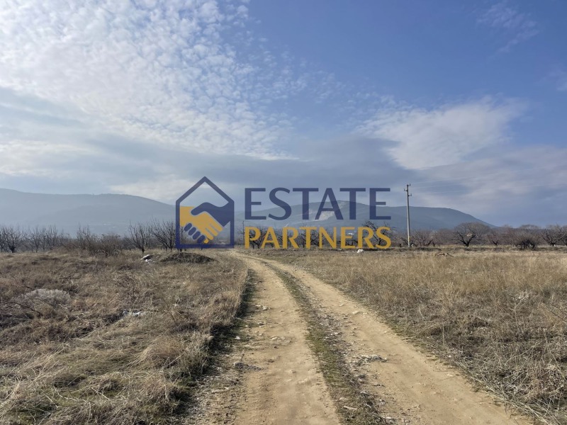 Продава ПАРЦЕЛ, с. Брестник, област Пловдив