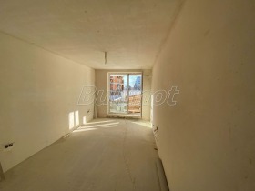 Studio Levski 1, Varna 2