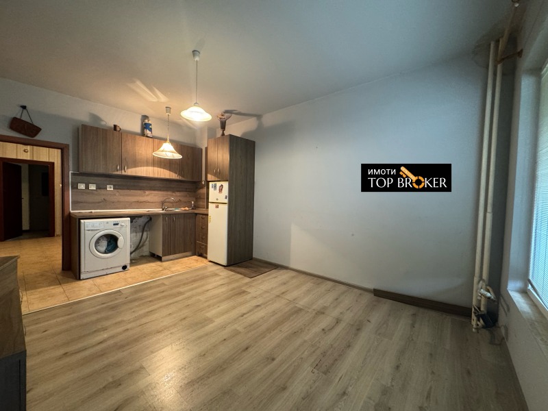 De vânzare  1 dormitor Plovdiv , Traciia , 65 mp | 27380670 - imagine [2]