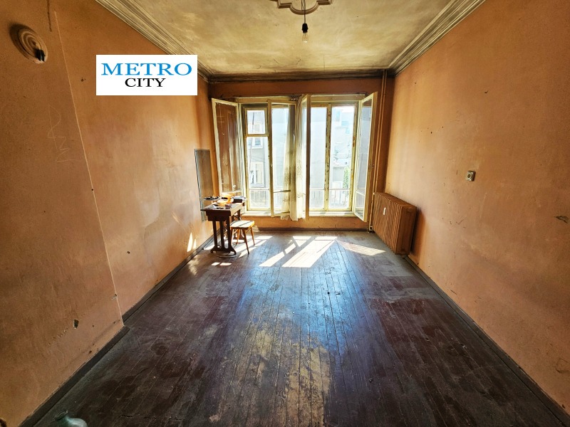 For Sale  1 bedroom Sofia , Tsentar , 67 sq.m | 68810385 - image [3]