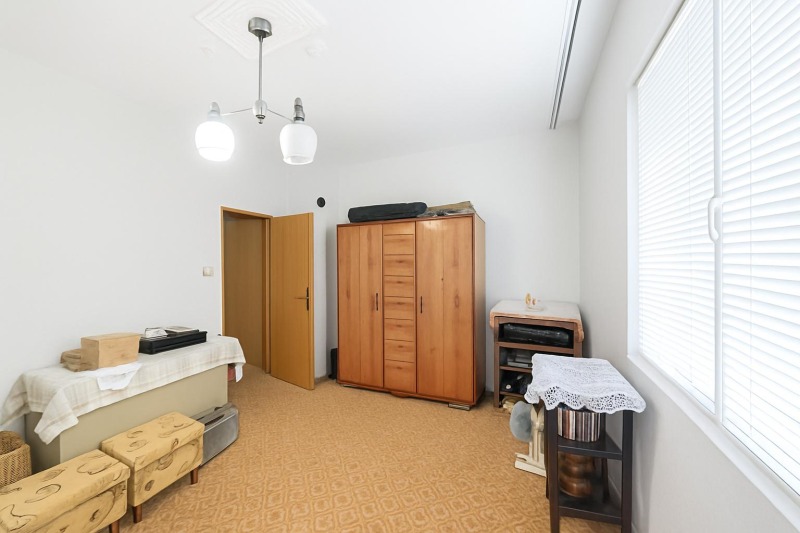 For Sale  2 bedroom Plovdiv , Kyuchuk Parizh , 87 sq.m | 63633268 - image [3]