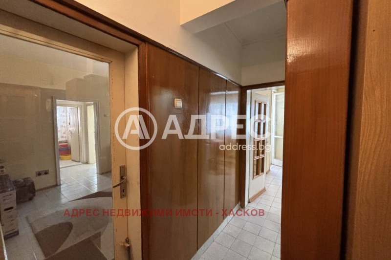 Продава 3-СТАЕН, гр. Хасково, Дружба 1, снимка 11 - Апартаменти - 53007694