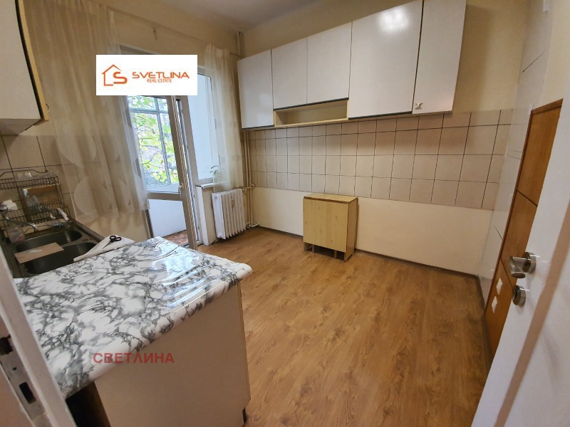 Продава 3-СТАЕН, гр. София, Център, снимка 8 - Апартаменти - 53186598