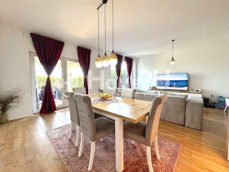 Продава  Къща град Пловдив , Тракия , 172 кв.м | 82125599 - изображение [15]