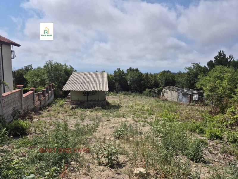 Продава  Парцел град Варна , м-т Добрева чешма , 600 кв.м | 90233372