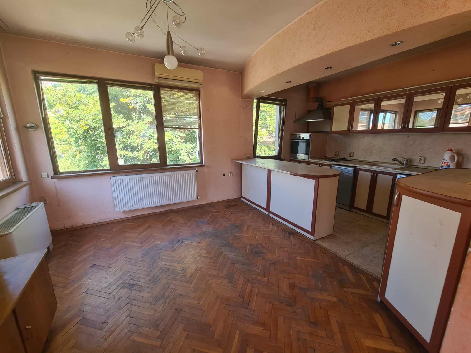 Продава МНОГОСТАЕН, гр. Хасково, Училищни, снимка 2 - Апартаменти - 53676066