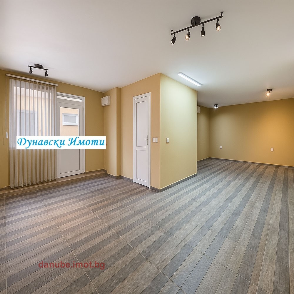 Продава ОФИС, гр. Русе, Ялта, снимка 2 - Офиси - 54972398