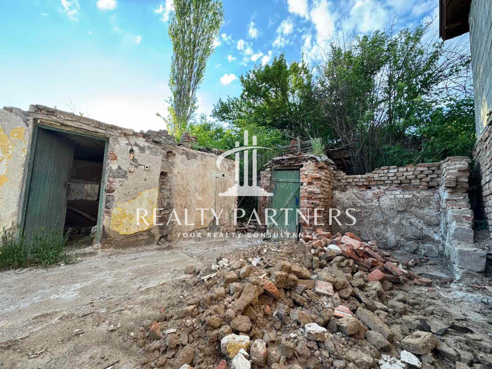 Продава КЪЩА, гр. Батановци, област Перник, снимка 15 - Къщи - 54723576