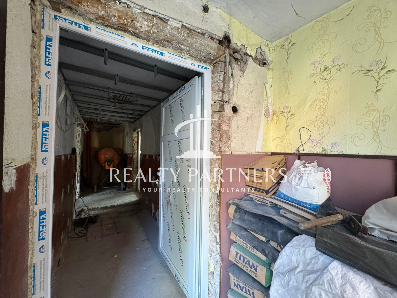 Продава КЪЩА, гр. Батановци, област Перник, снимка 14 - Къщи - 54723576