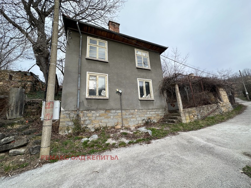 Продава КЪЩА в област Габрово, гр. Плачковци - 162 кв.м / 26 400 € » 51 633.91 лв., РЕМАКС ОЛД КЕПИТЪЛ