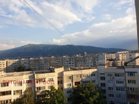Продажба на четеристайни апартаменти в град София - изображение 2 