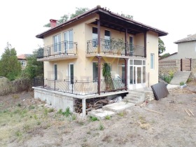 Casa Nikolaevka, región Varna