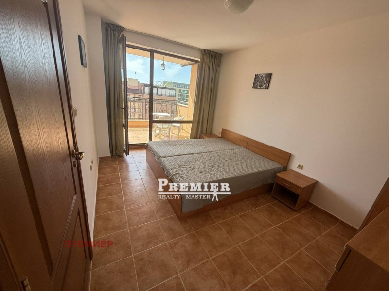 À venda  1 quarto região Burgas , k.k. Slantchev briag , 70 m² | 20381187