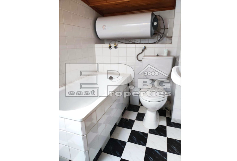 En venta  2 dormitorios Dobrich , Tsentar , 92 metros cuadrados | 40117873 - imagen [8]