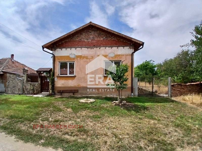 Продава КЪЩА, с. Бреница, област Плевен, снимка 15 - Къщи - 55441505