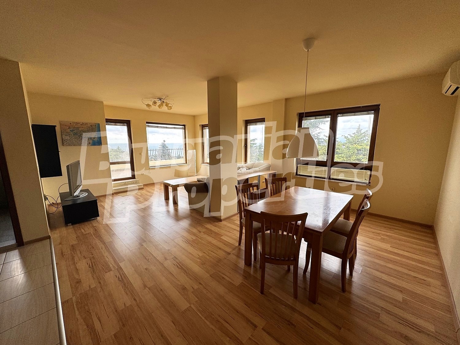 Продава 3-СТАЕН, гр. Варна, м-т Горна Трака, снимка 3 - Апартаменти - 54460327