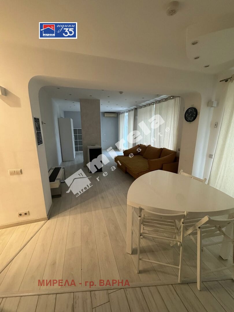 Продава 3-СТАЕН, гр. Варна, Бриз, снимка 2 - Апартаменти - 54634777