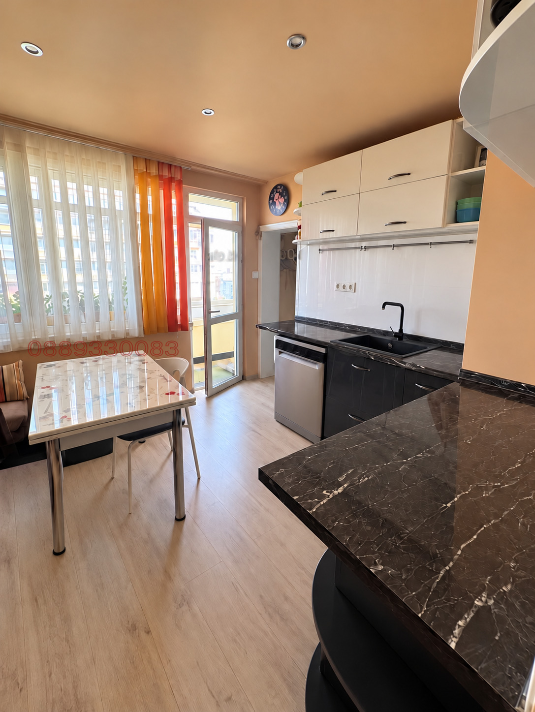 Продава 3-СТАЕН, гр. Пловдив, Младежки Хълм, снимка 4 - Апартаменти - 56524305